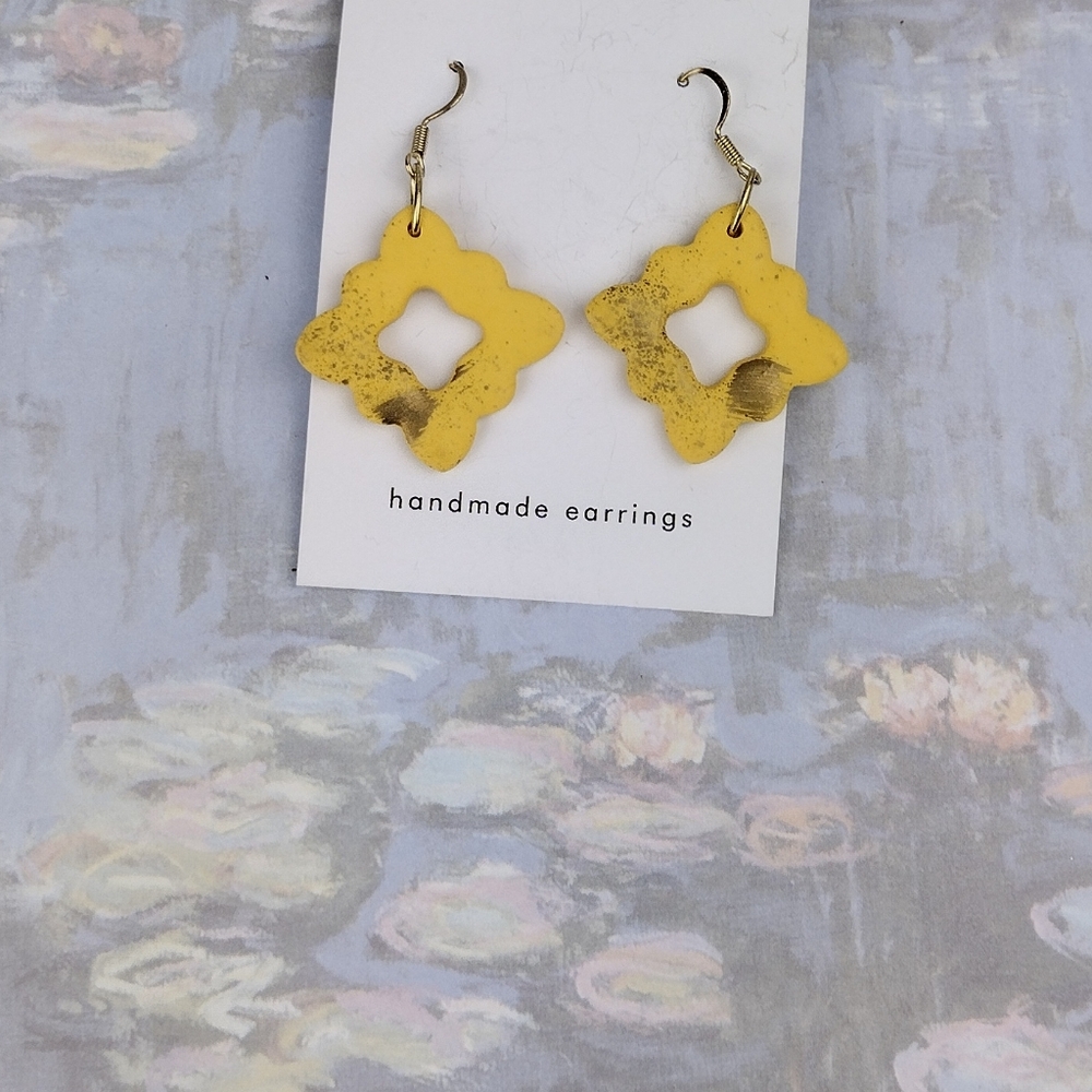 Yellow Diamond Earrings - Picture 2 of 3